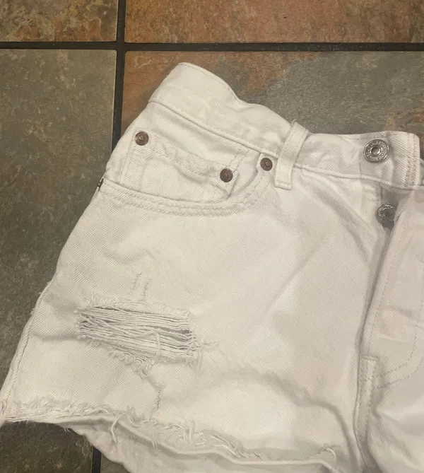 Levi Jean Shorts  - Image 4
