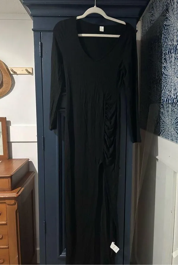 NEW Black Long Sleeve Slit Thigh Scoop Neck Dress S - Image 3
