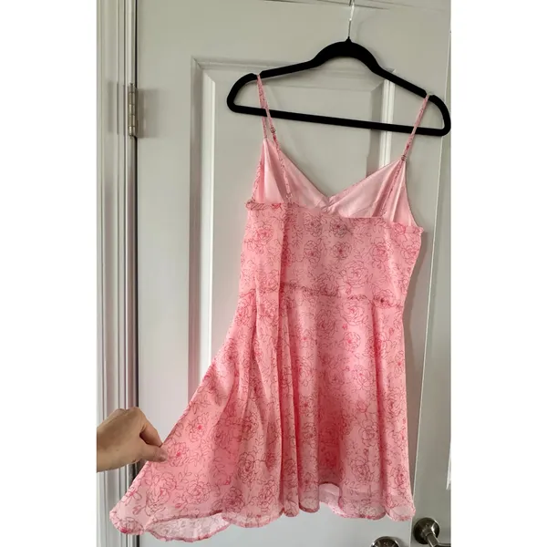 Urban Outfitters Fit-And-Flare Chiffon Mini Dress Pink Roses Medium Coquette NEW - Image 13