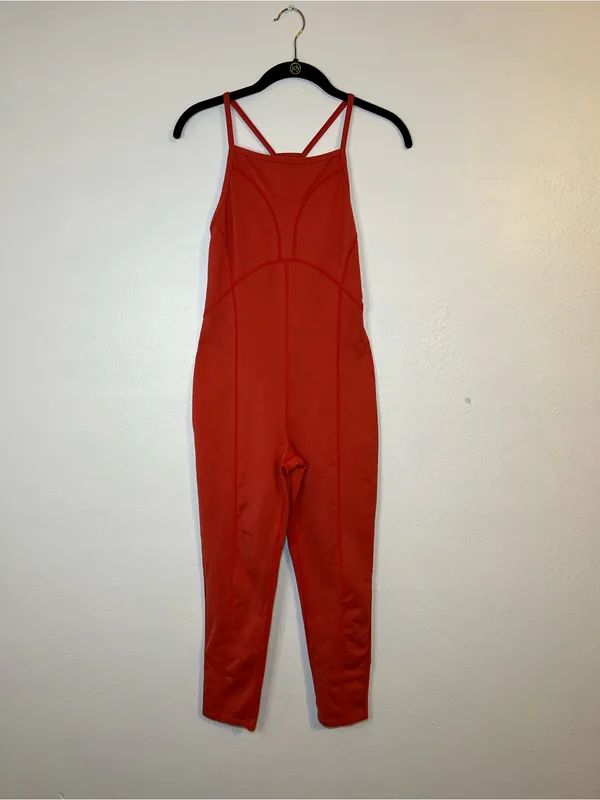 FP Movement Side To Side Performance Onesie in Neon Coral FREE PEOPLE - Image 3
