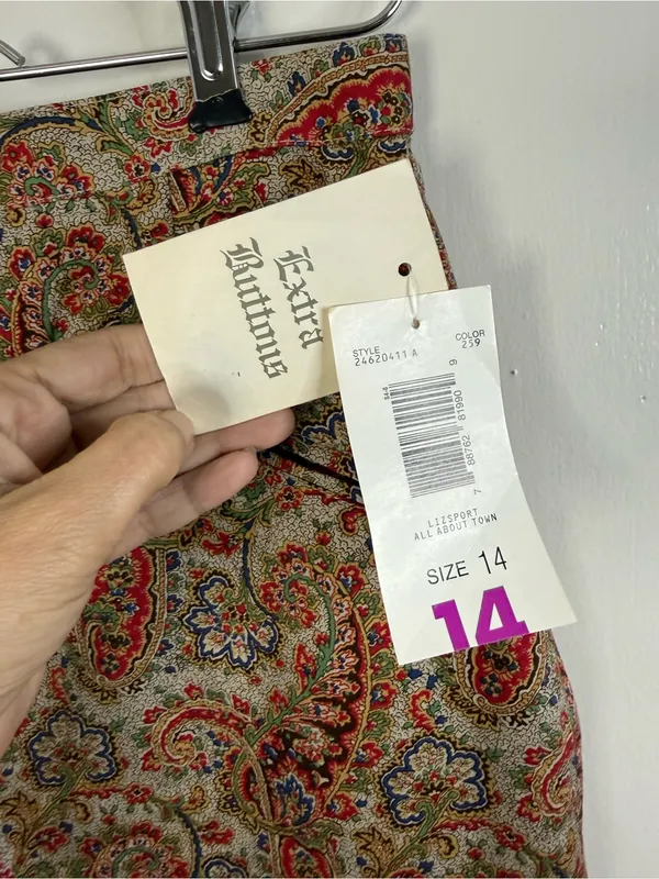 Liz Sport NWT vintage new old stock, two pocket, paisley, cotton mini skirt 14 - Image 8