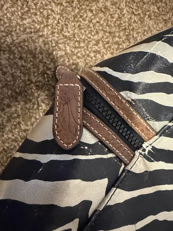 Consuela Makeup Bag zebra  - Image 6