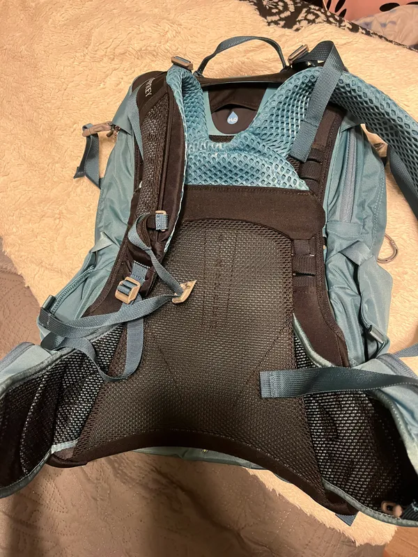 Osprey Mira Backpack Green - Image 6