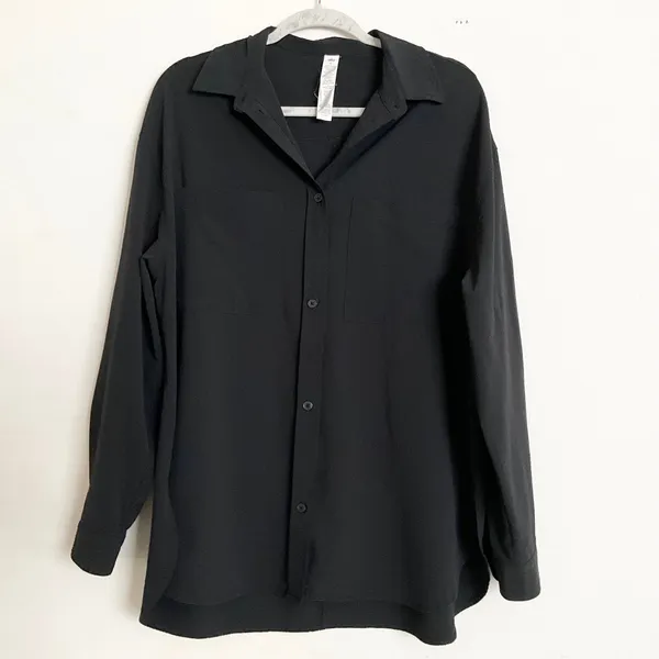 Alo Yoga Dreamscape Button Down Long Sleeve Black M - Image 2
