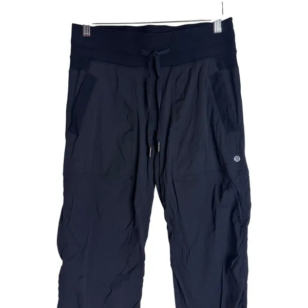 Lululemon Women's Dance Studio Pant III Unlined Joggers Black Size 4 - Image 2