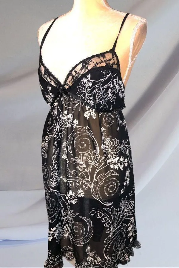 Apt9 semi sheer black nighty w/ white design - Image 5