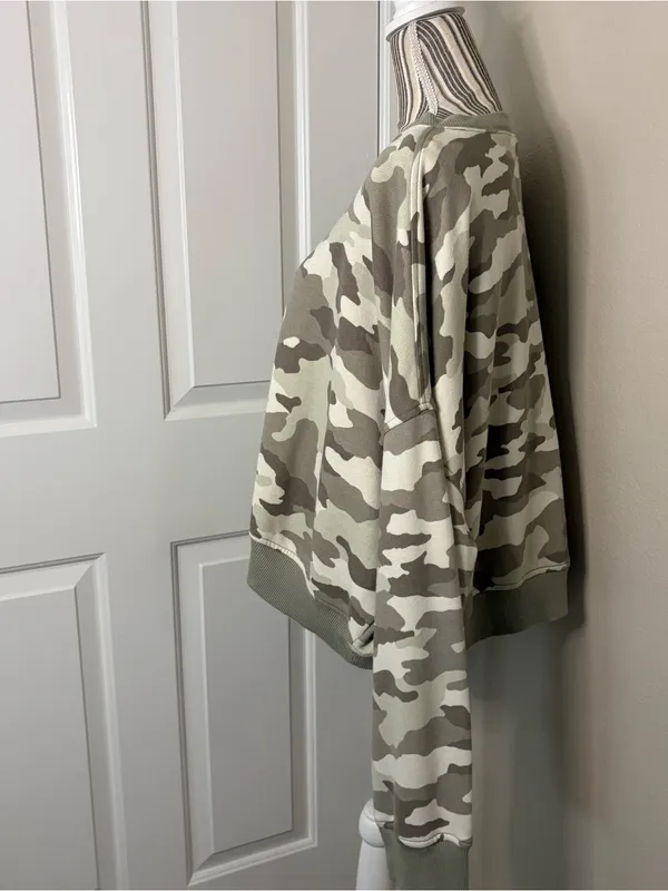 Aerie camo crewneck cotton sweatshirt oversized plus size XL casual fall cozy qu - Image 2