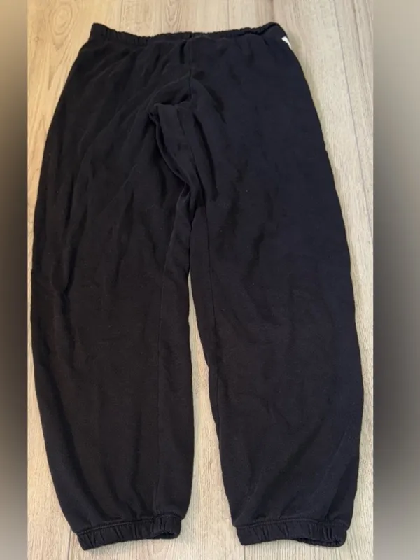 PINK Victoria's Secret Black Fleece Jogger Pants women’s sweatpants - Image 2