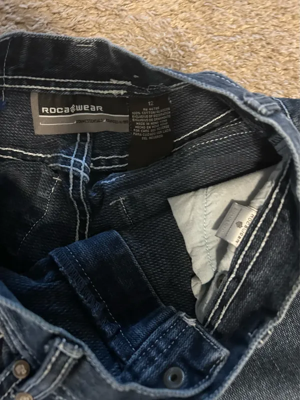 Rocawear Dark Blue Denim Jeans with White Contrast Stitching sz 12 Boys - Image 5