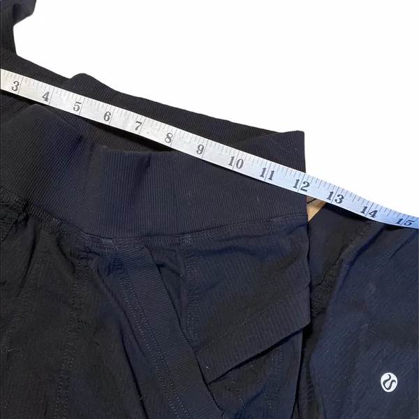 Lululemon Athletica Women's Size 4 Active Pants - Image 5