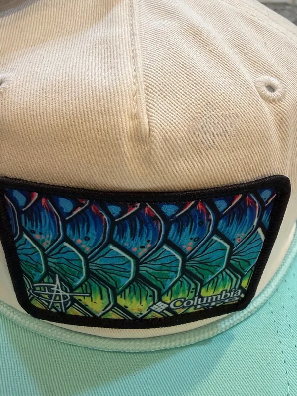 Columbia Cream and Aqua Fish Scale Patch Snapback Hat - Image 2