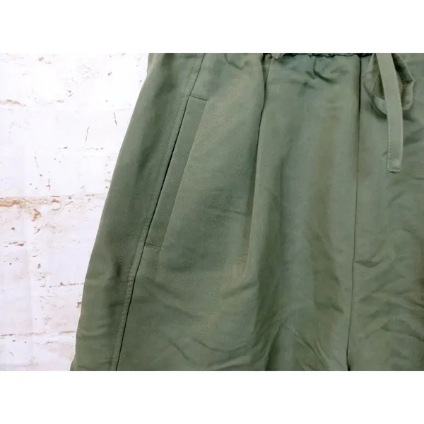Uniqlo Womens Pleated Front Elastic Waist Short High Rise Green Rayon Blend Sz M - Image 3