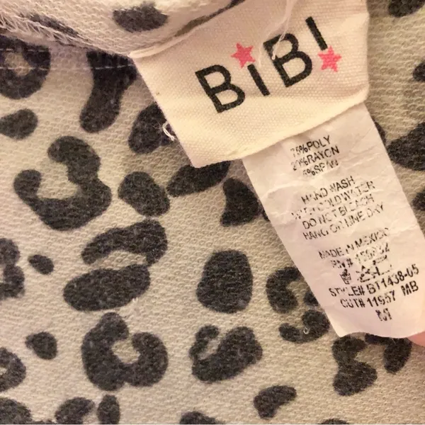 Bini Cheetah Print Strappy Off Shoulder Knit‎ Top Grey Medium - Image 5
