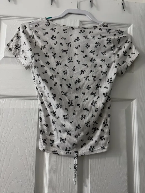 Floral Ribbed Tie Front Top Medium Cottagecore Fairycore Boho - Image 2