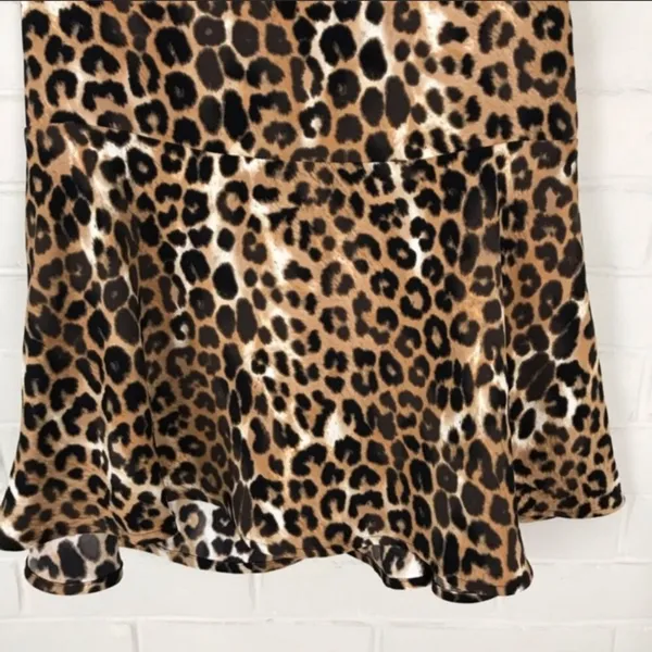 Express NWT Animal Print Peplum Mini Skirt - Image 6