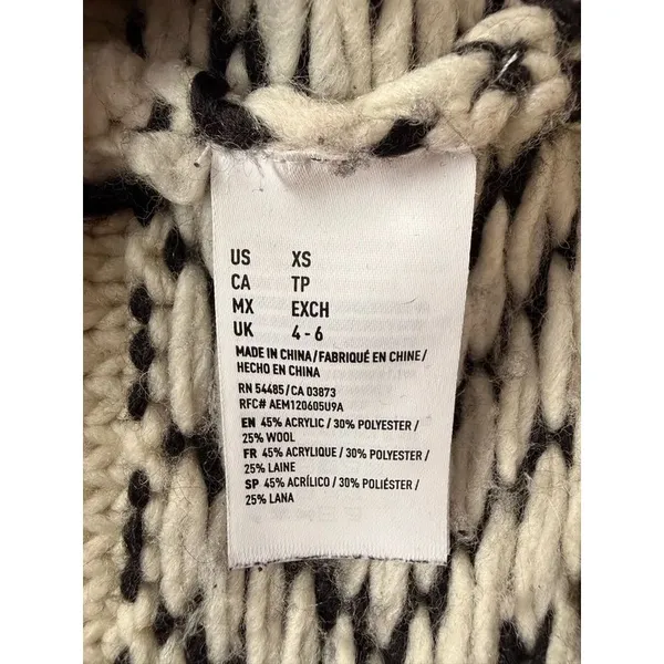 American Eagle Fair Isle Chunky Cable Knit Wool Blend Sweater Cream Black XS - Image 4