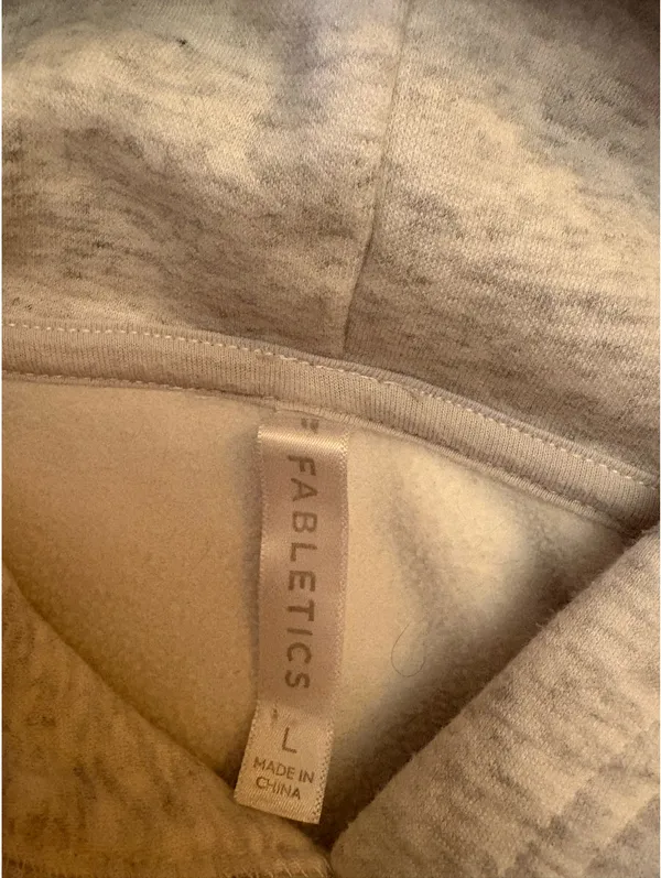Fabletics Sweatshirt - Image 3