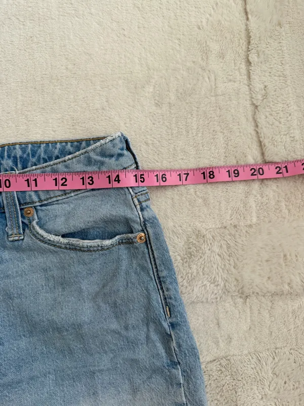 Universal Threads Shorts Denim High-Rise - Image 4