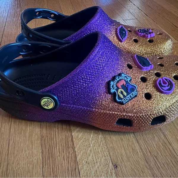 Disney Parks Hocus Pocus Limited Halloween Crocs Glitter Unisex Clogs W9/M7, NWT - Image 7