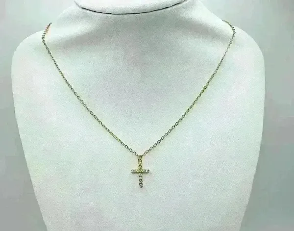 Simple 18k Gold Plated Cross Pendant Necklace With Micro-inlaid Cz Stone - Image 3