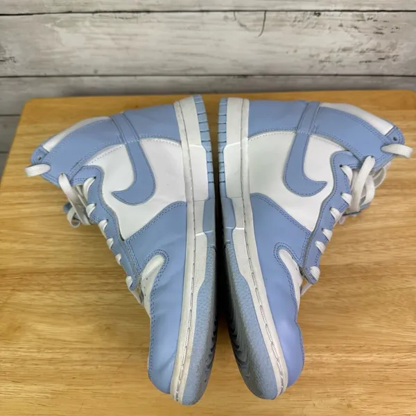 Nike Women’s Dunk High Aluminum Size 9.5 - Image 3