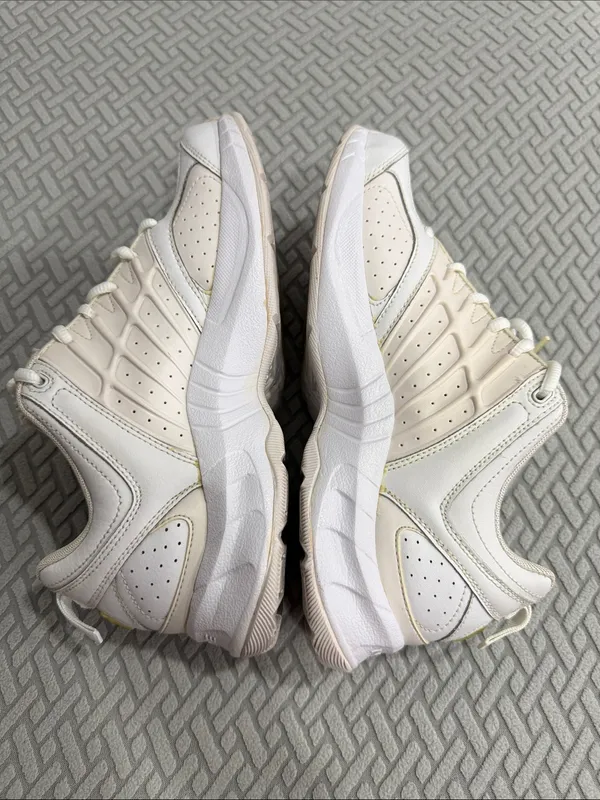 NIKE T-Lite V 315345 White Retro Y2K Lifestyle Shoes Mens 10 EUC Fast Ship - Image 9
