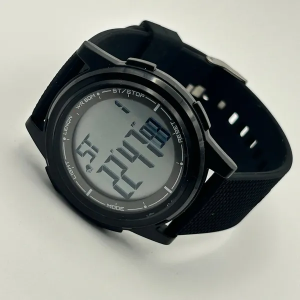 LENQIN Black Minimalist Men’s Digital Watch Working New Battery - Image 4