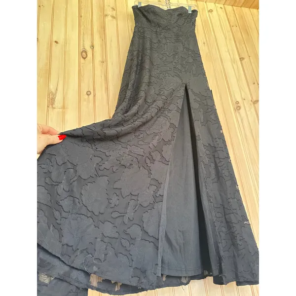 NWT Lulus Garden of Romance Black Floral Burnout Strapless Maxi Dress Gala Sz S - Image 5