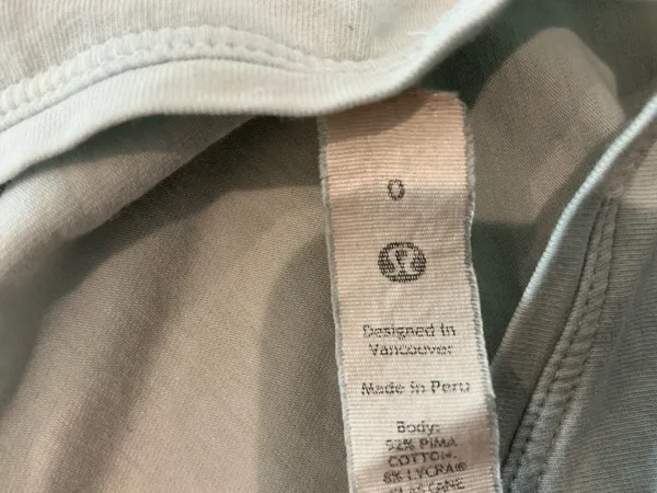 Lululemon shirt - Image 4