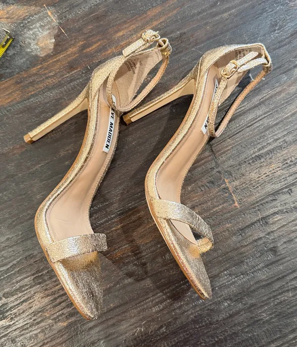 Steve Madden Sandals - Image 9