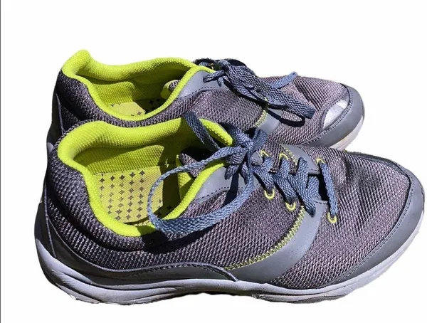 Vionic Kona size 8 1/2 1st Ray Technology tennis shoes - Image 7