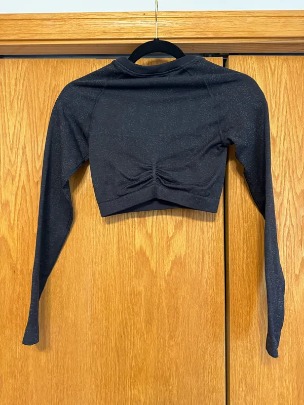 Gymshark Adapt Fleck Long Sleeve Crop - Image 2