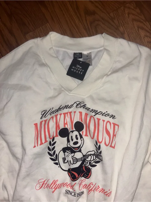 Mickey Mouse Weekend Champions Sweatshirt size medium size new with tags - Image 2