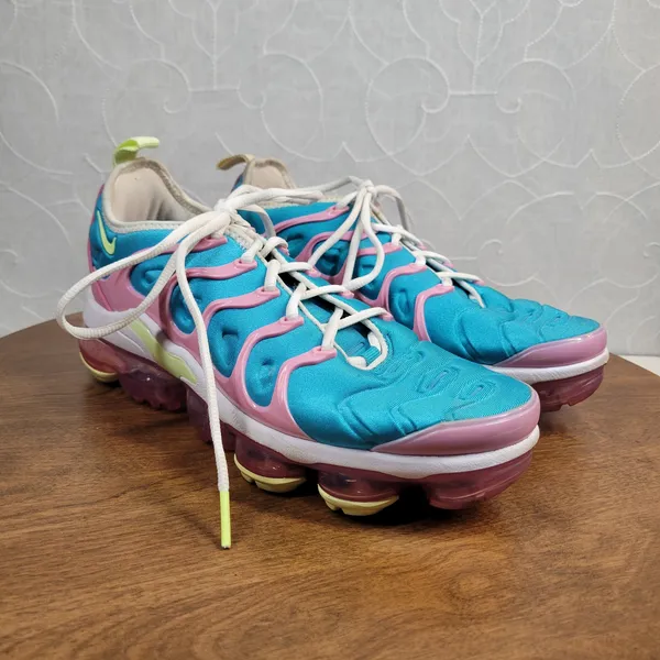 Nike Air VaporMax Plus Easter Women's Sneakers 7.5 Blue Pink Athletic CW7014-100 - Image 2