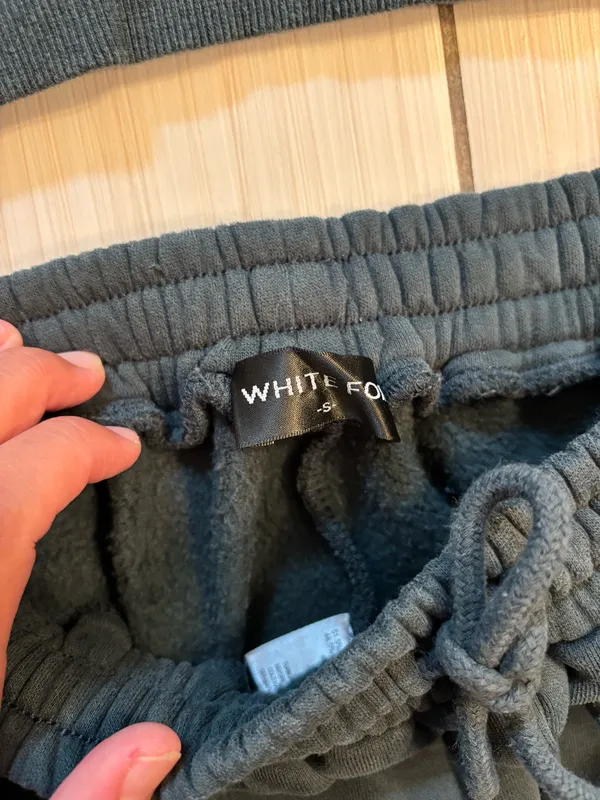 White Fox Sweatshirt and Jogger Set - Image 9