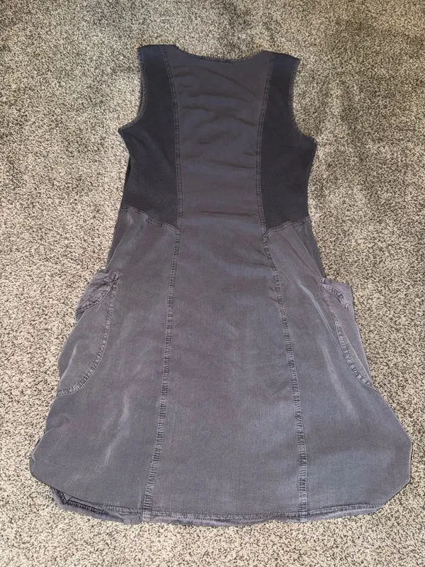 Wearables Grey Utility Cargo Sleeveless Mini Dress with Hardware Details - Image 3