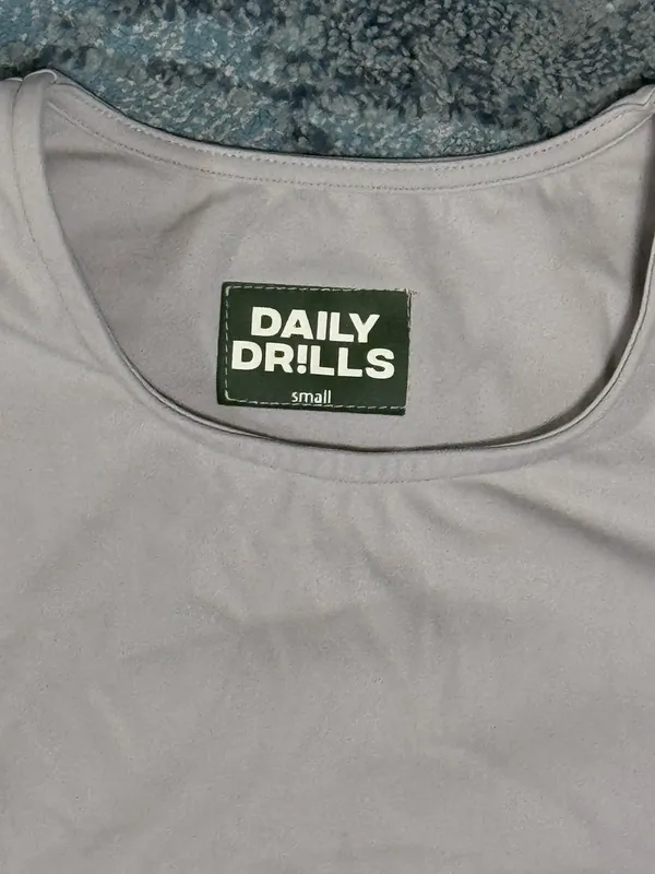 Daily Drills Set Go! Cropped Long-sleeve Top Go! Leggings Small Stone - Image 3