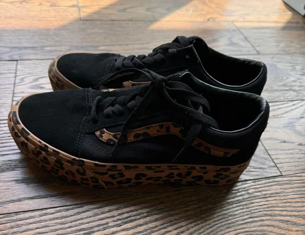 Multi Size 7.5 - Image 3