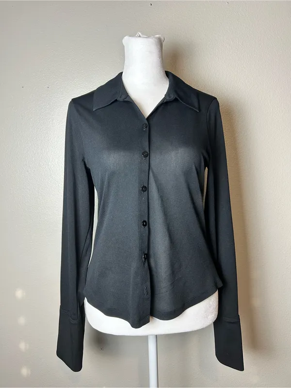 Abercrombie & Fitch Black Mesh Button-Front Long Sleeve Shirt Size Small - Image 2