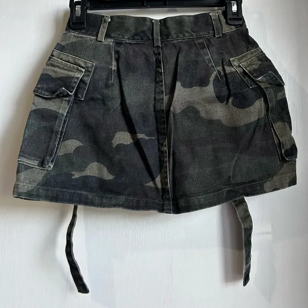Camo skirt Multiple Size XS - Image 3