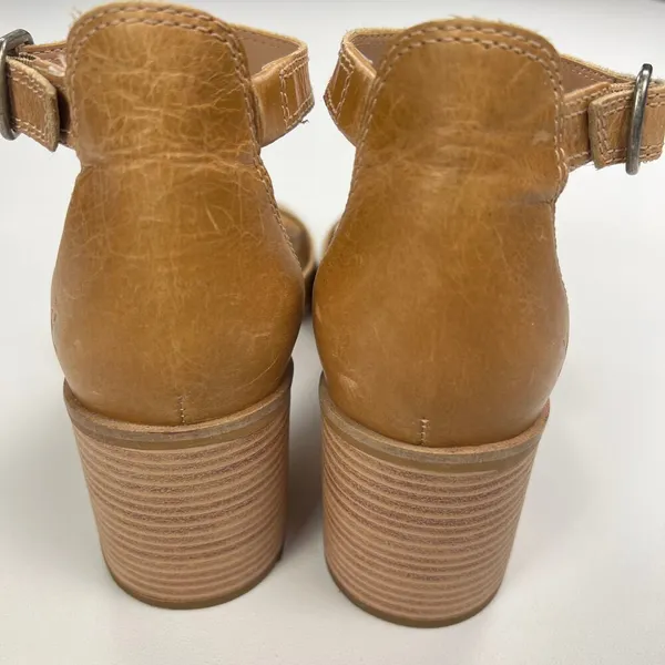 Lucky Brand Sabeni T-Strap Block-Heel City Sandals Tan Size 9.5 Runs Large (10) - Image 6