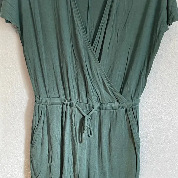 Old Navy Green V-Neck Short Sleeve Elastic Waist Drawstring Romper - Image 4