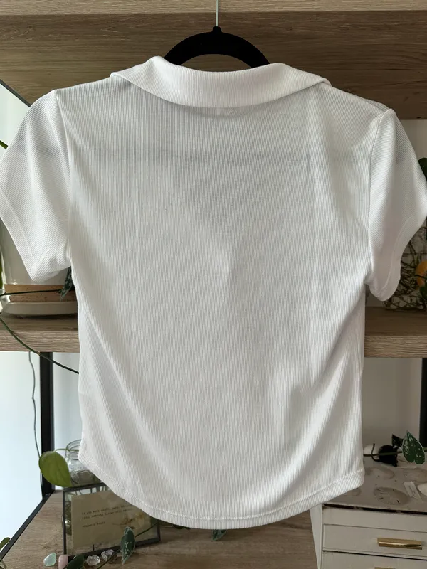 Old Navy Crop Polo Top - Image 3