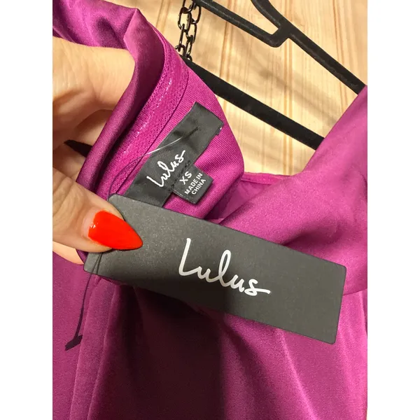 NWT Lulus Showing Off a Little Magenta Asymmetrical Tulip Midi Dress Holiday XS - Image 7