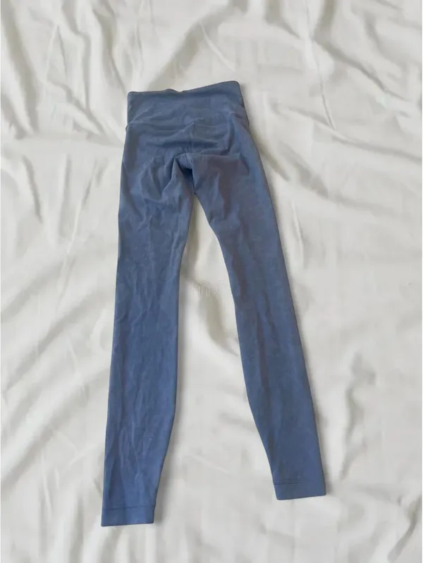 Lululemon Blue Tie Dye Crossover Waist Leggings Size 2 - Image 3