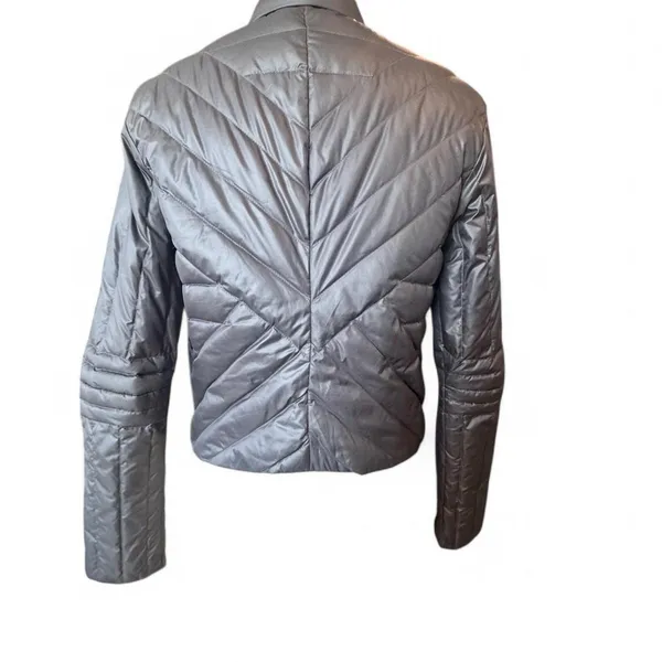 Silver athleta puffer jacket goose down, size small - Image 2