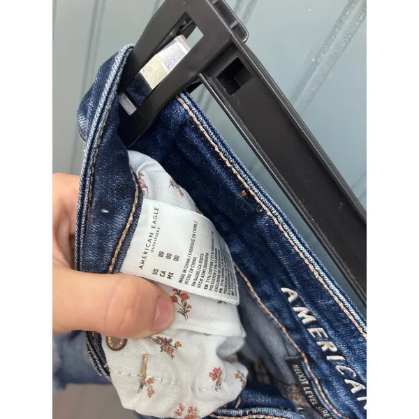 American Eagle Ne(x)t Level Stretch Distressed Denim Shorts Dark Wash 00 - Image 3