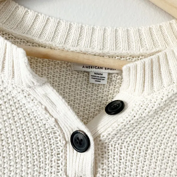 American Eagle Colorblock Knit Henley Long Sleeve Sweater Medium - Image 4