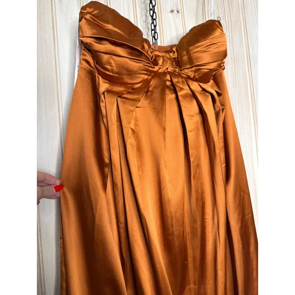 NWT Lulus Memorable Entrance Rust Orange Strapless Satin Maxi Dress Bridesmaid M - Image 4