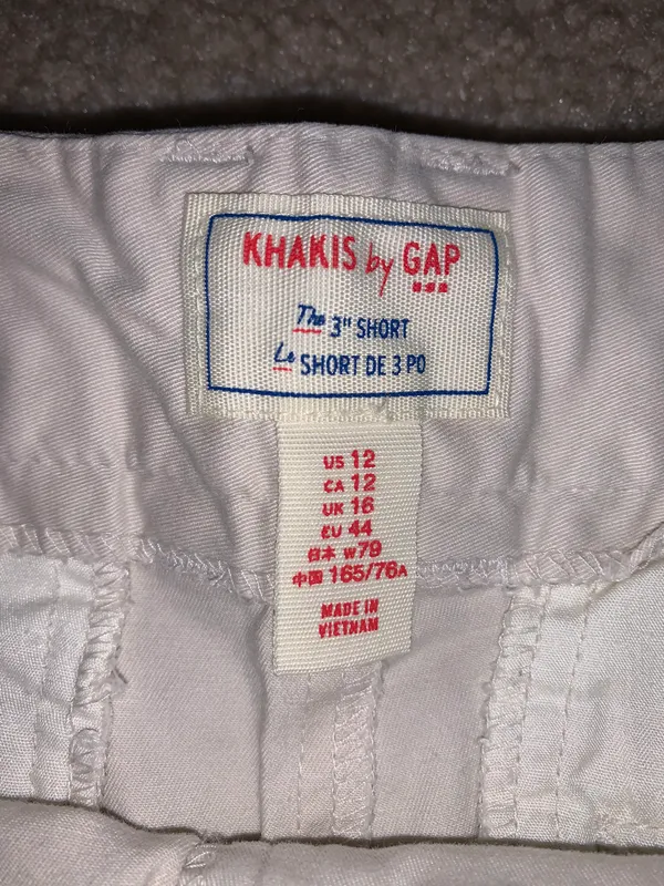 Gap Cream Shorts - Image 3